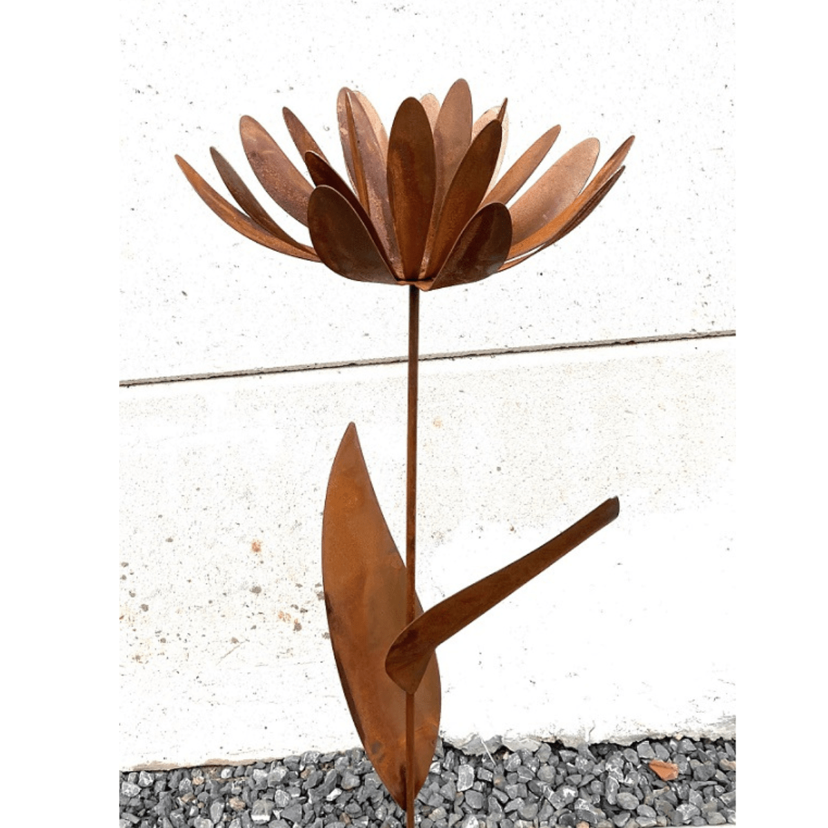 Fleur métal à planter Jardin Griselda Rouille H112cm