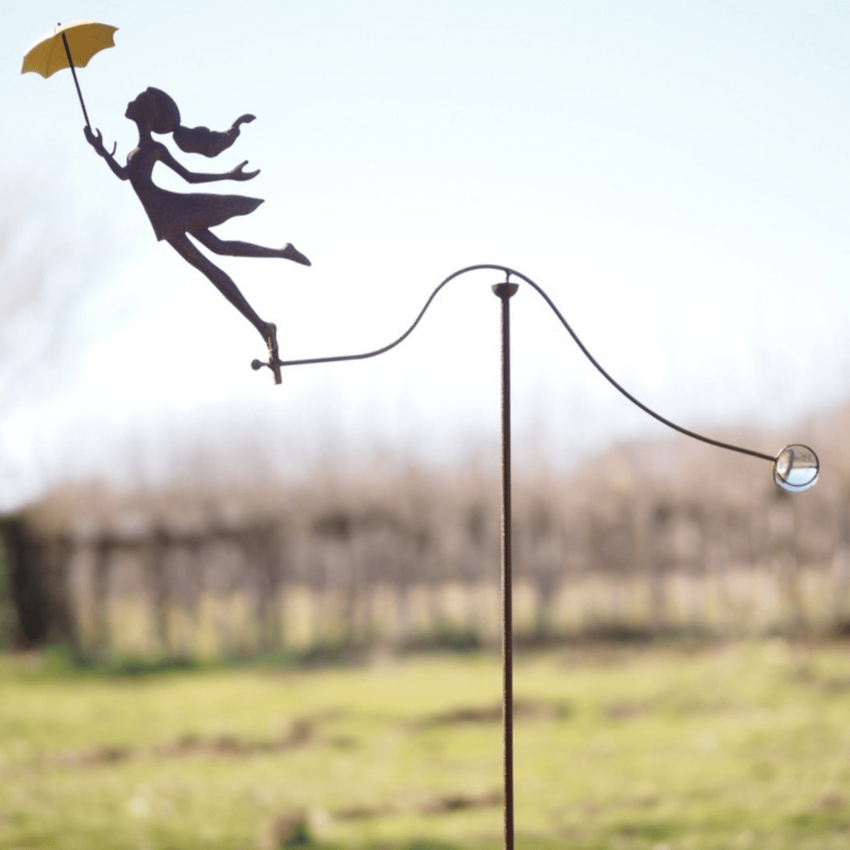 Mobile jardin balancier métal Coquila - Fille avec Parapluie